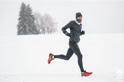 Michał během Zimowy Półmaraton Gór Stołowych 2024